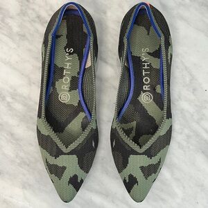 NEW Rothy's The Point - Ballet Flats in Green and Black Camo